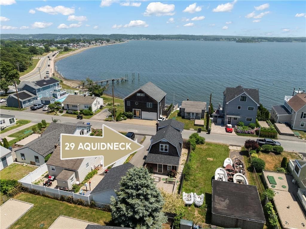 Single Family Residence at 29 Aquidneck Avenue, Portsmouth, photo 24 of 26