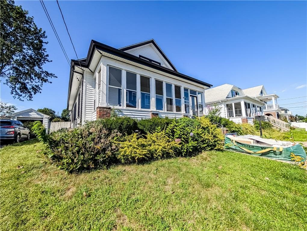 Single Family Residence at 102 Burnside Street, Cranston, photo 2 of 24