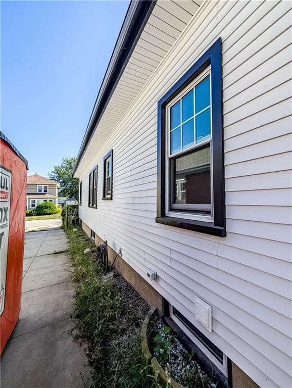 Single Family Residence at 102 Burnside Street, Cranston, photo 22 of 24