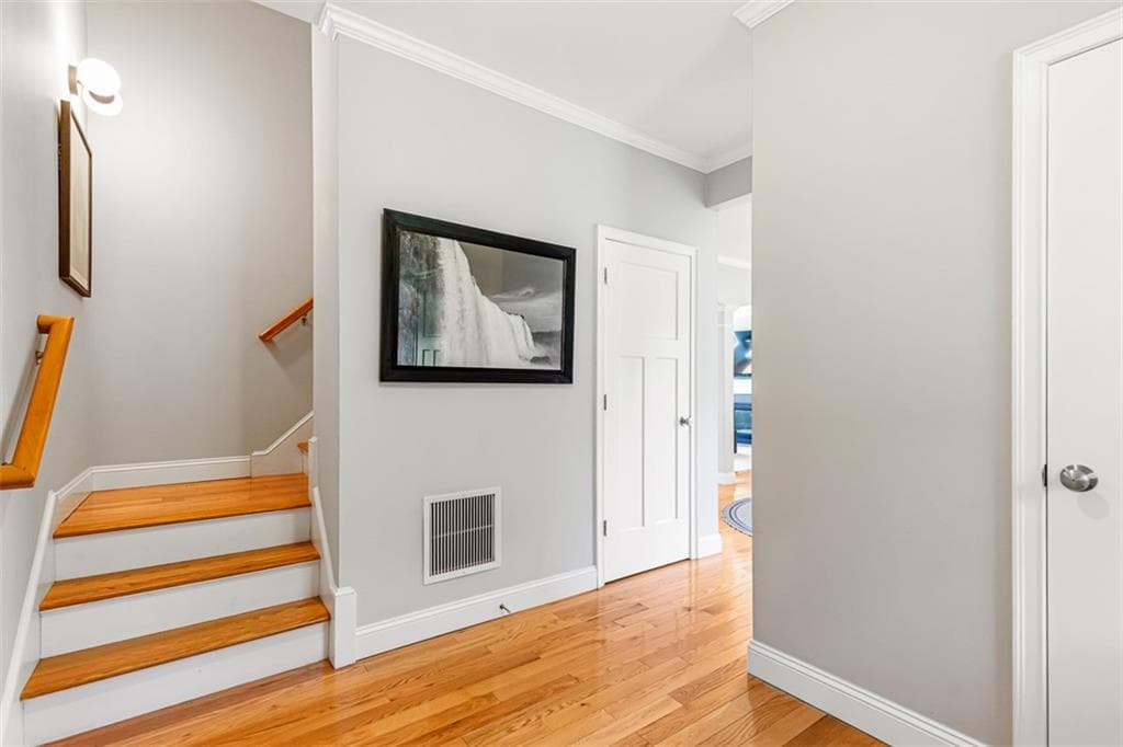 Single Family Residence at 14 Minglewood Drive, Coventry, photo 23 of 45