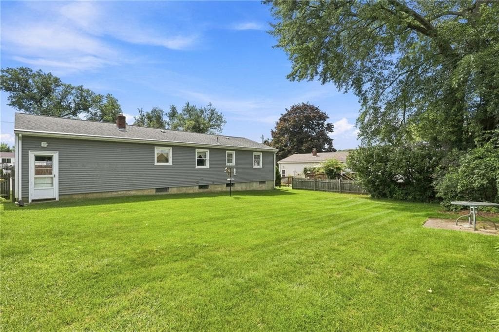 Single Family Residence at 10 Grant Street, West Warwick, photo 8 of 40