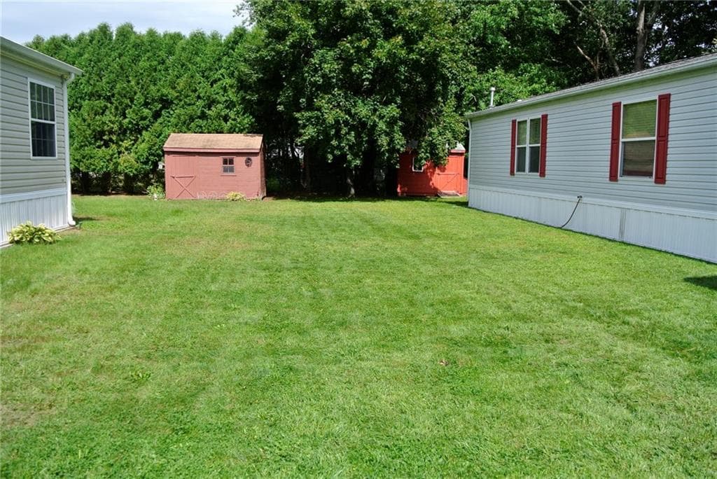 Single Family Residence at 34 Kelly Lane, Coventry, photo 9 of 33