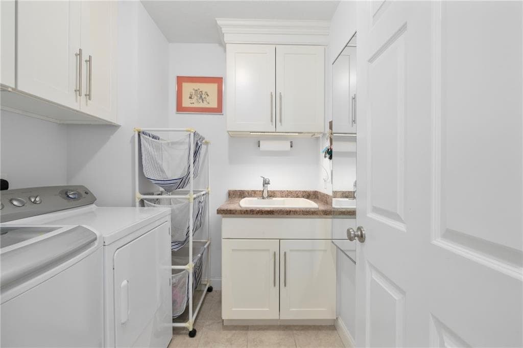 Condominium at 80 Meghan Lane, North Kingstown, photo 43 of 49
