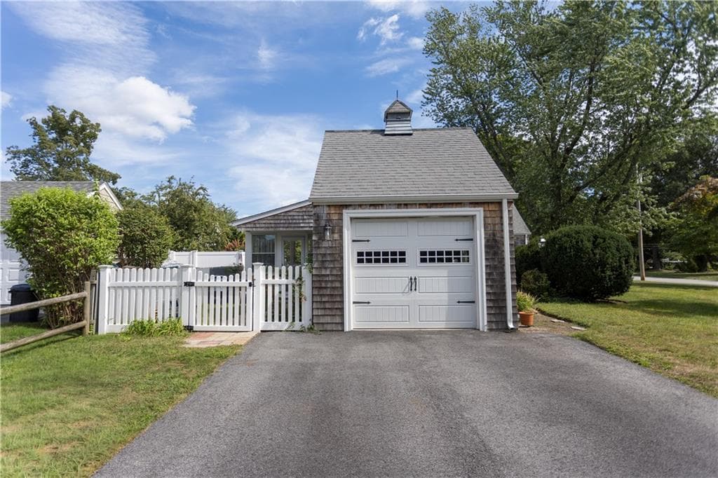 Single Family Residence at 499 Squantum Drive, Warwick, photo 42 of 42