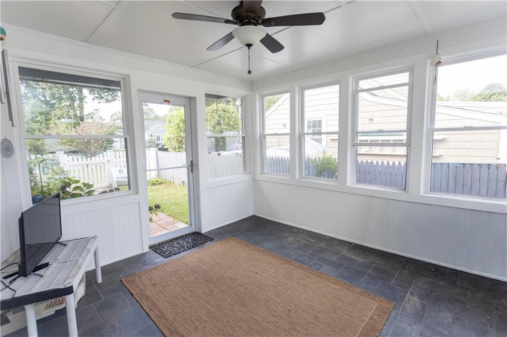 Single Family Residence at 499 Squantum Drive, Warwick, photo 36 of 42