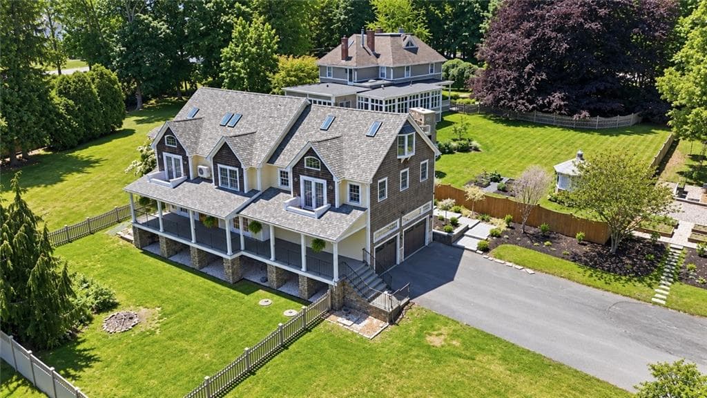Single Family Residence at 2269 East Main Road, Portsmouth, photo 2 of 50