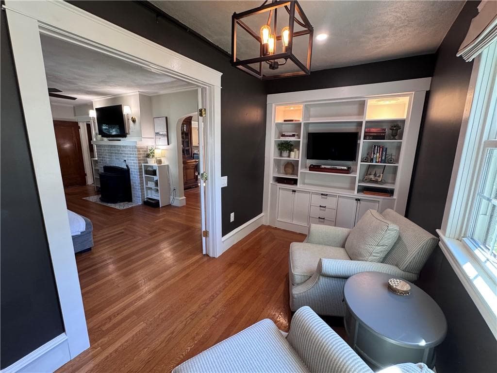 Single Family Residence at 102 Hillard Avenue, Warwick, photo 12 of 44
