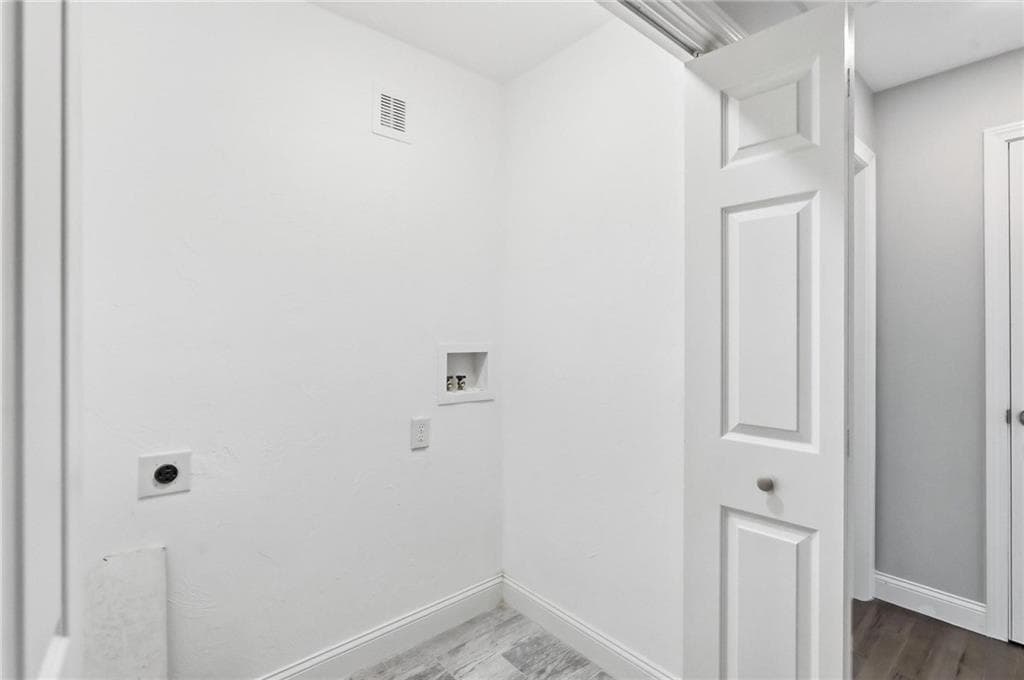 Single Family Residence at 32 Adams Avenue, East Providence, photo 21 of 25