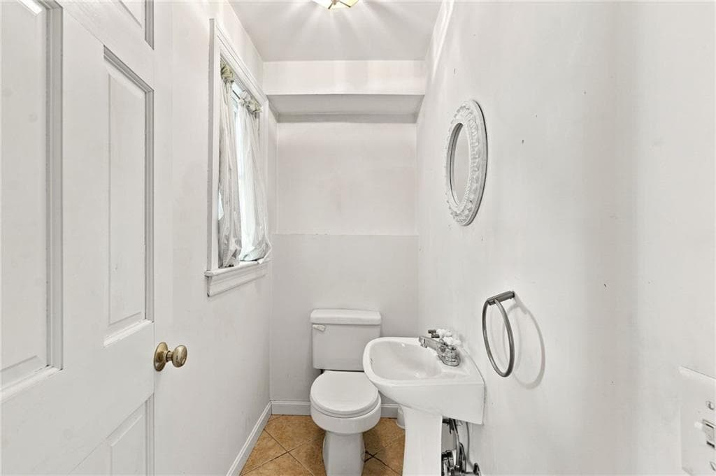 Single Family Residence at 77 Ausdale Road, Cranston, photo 14 of 44
