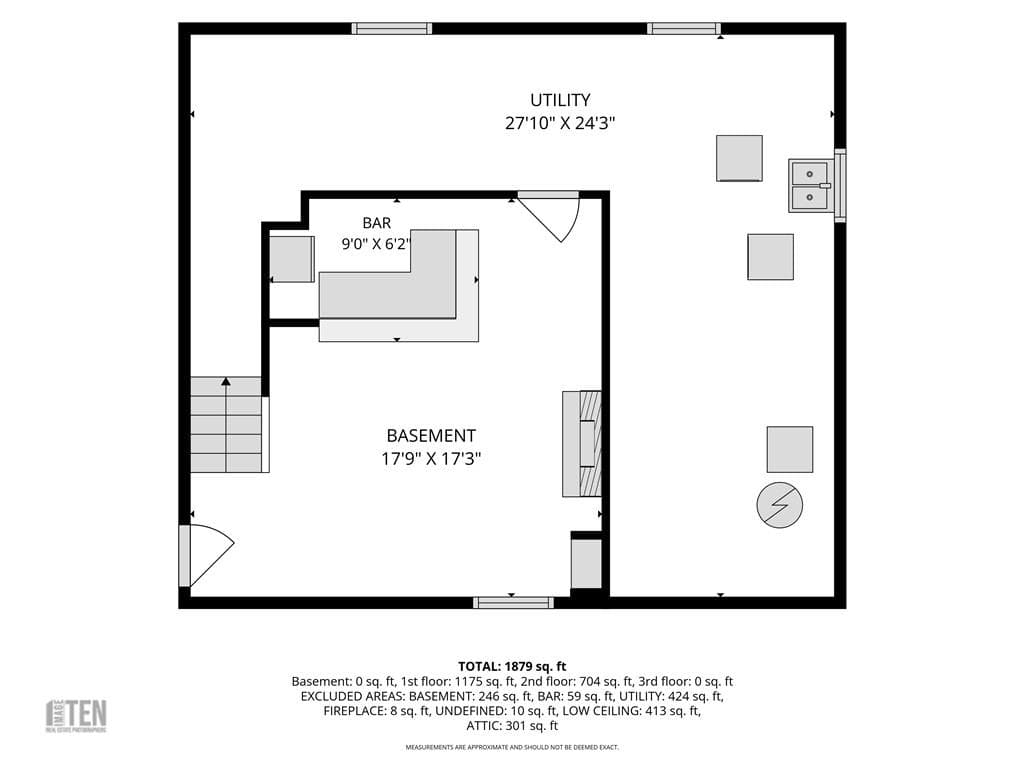 Single Family Residence at 77 Ausdale Road, Cranston, photo 40 of 44