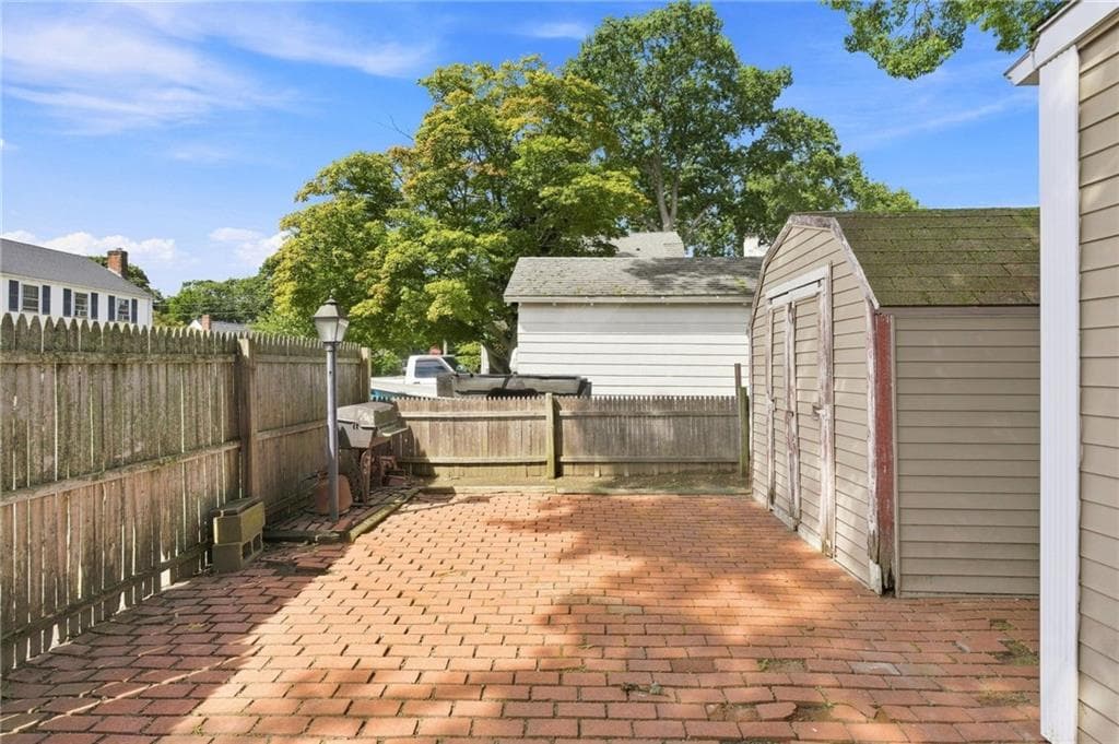 Single Family Residence at 77 Ausdale Road, Cranston, photo 35 of 44