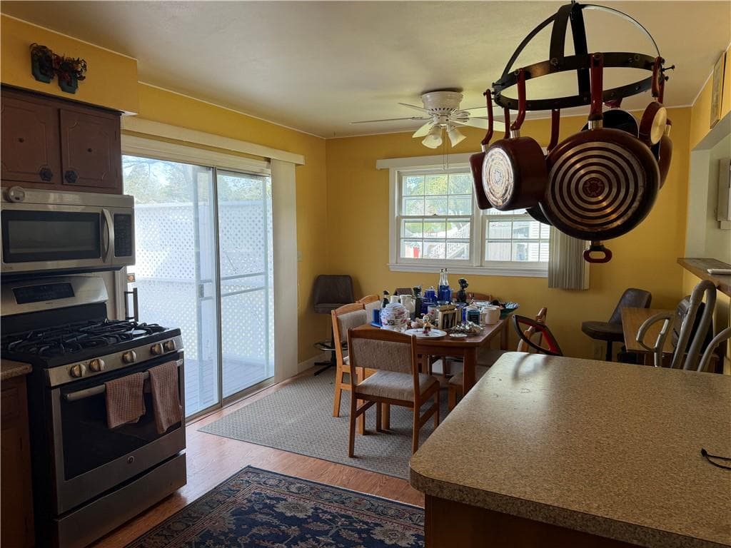 Single Family Residence at 39 Riverdale Road, Westerly, photo 21 of 36