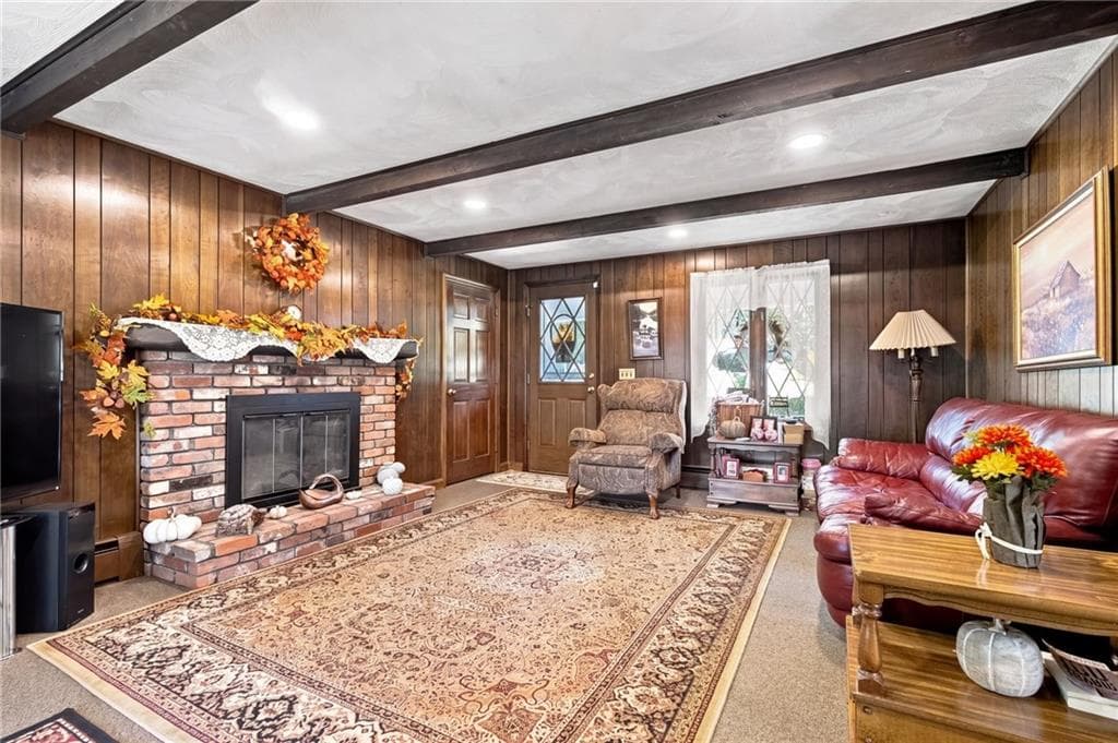 Single Family Residence at 43 Countryside Drive, Cumberland, photo 16 of 47