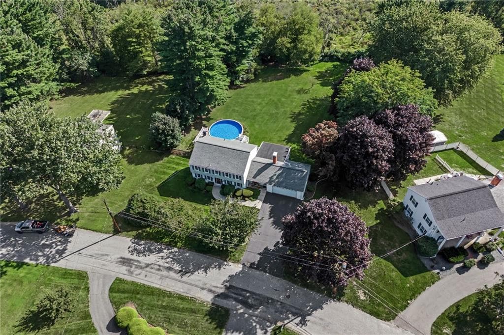 Single Family Residence at 43 Countryside Drive, Cumberland, photo 39 of 47