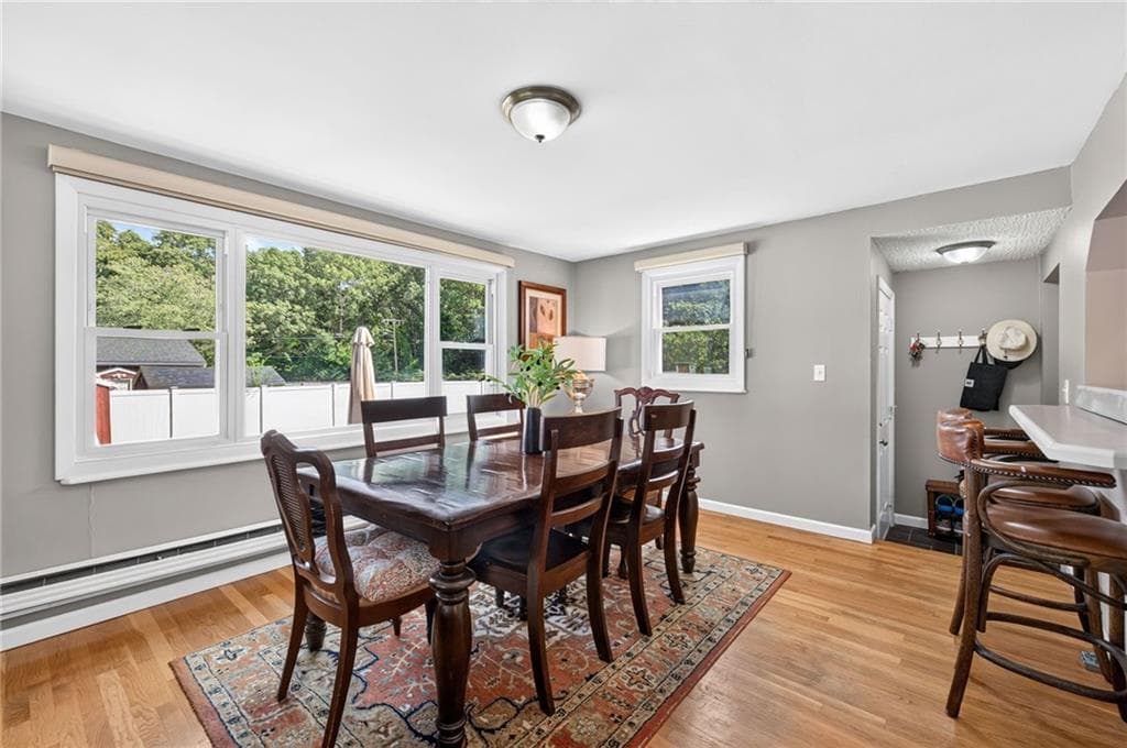 Single Family Residence at 215 Mendon Road, North Attleboro, photo 9 of 48