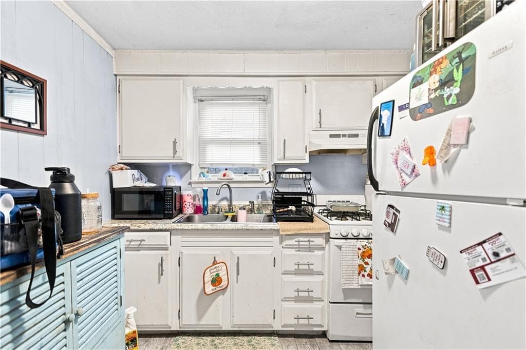 Multi Family at 67 ALaska Street, Providence, photo 3 of 9
