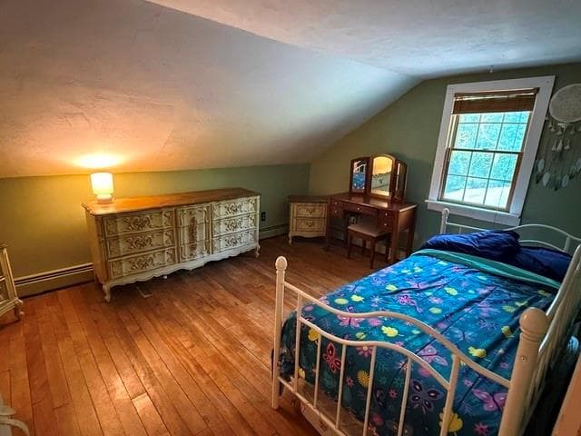 Single Family Residence at 2447 Division Road, East Greenwich, photo 17 of 30