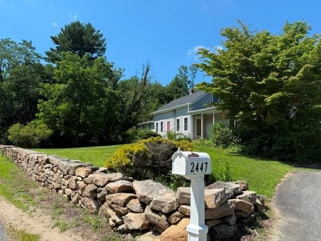Single Family Residence at 2447 Division Road, East Greenwich, photo 3 of 30