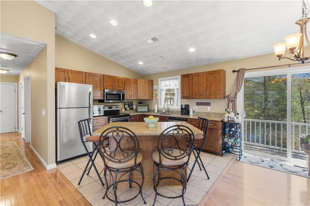 Single Family Residence at 48 Harris Avenue, Warwick, photo 5 of 47
