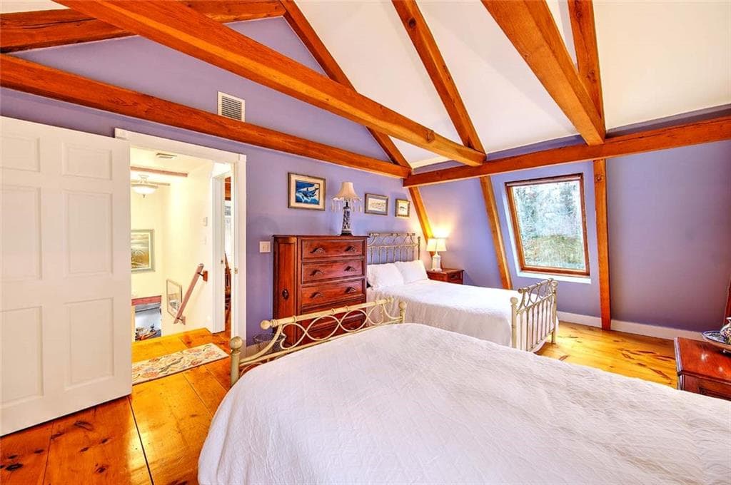 Single Family Residence at 75 Macomber Lane, Portsmouth, photo 30 of 50