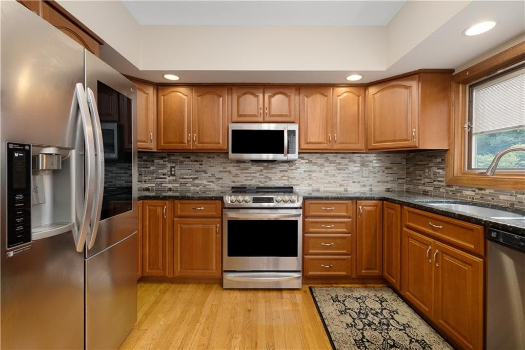 Condominium at 4496 Post Road UNIT 5, Warwick, photo 6 of 44