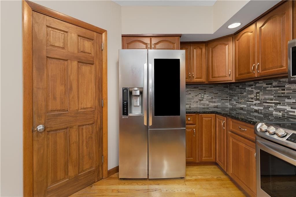 Condominium at 4496 Post Road UNIT 5, Warwick, photo 7 of 44