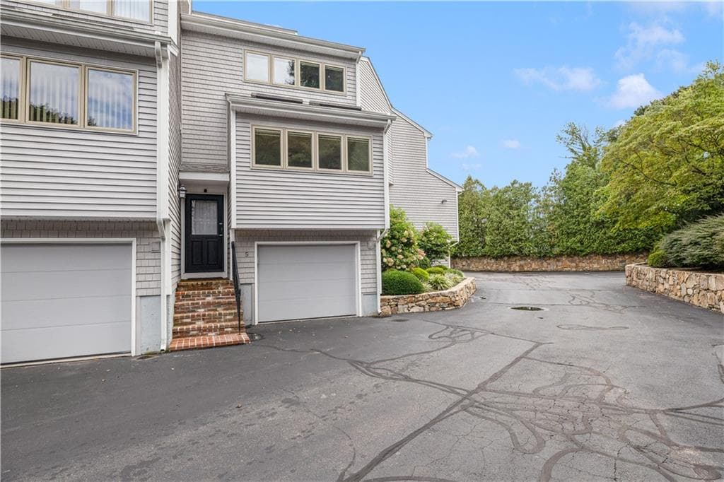Condominium at 4496 Post Road UNIT 5, Warwick, photo 3 of 44