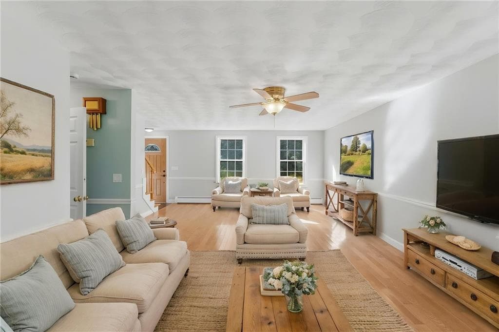 Single Family Residence at 21 Casey Lane, Coventry, photo 10 of 48