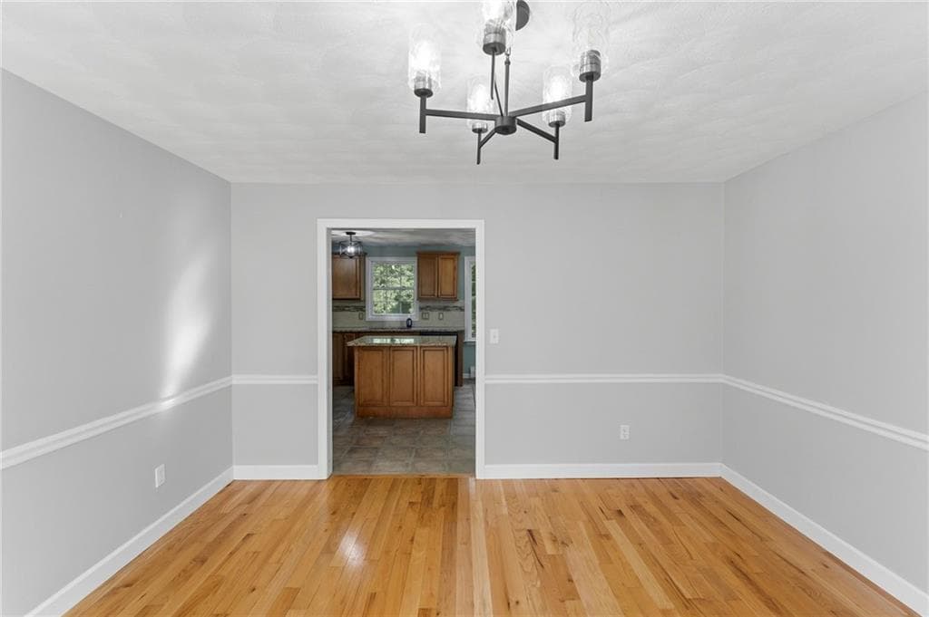 Single Family Residence at 21 Casey Lane, Coventry, photo 8 of 48