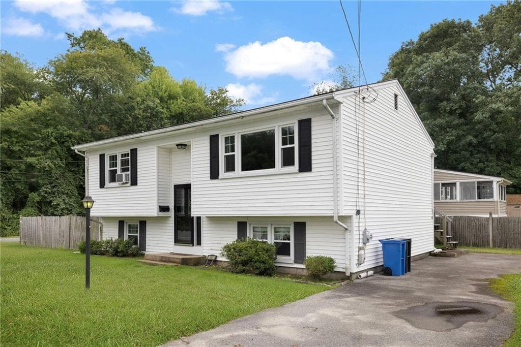 Single Family Residence at 16 Dresden Street, Cranston, photo 2 of 23
