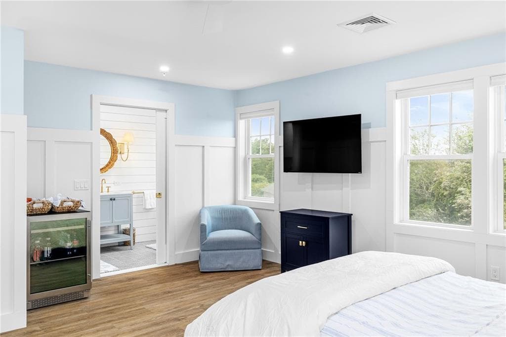 Single Family Residence at 85 Ocean Avenue, Block Island, photo 15 of 48
