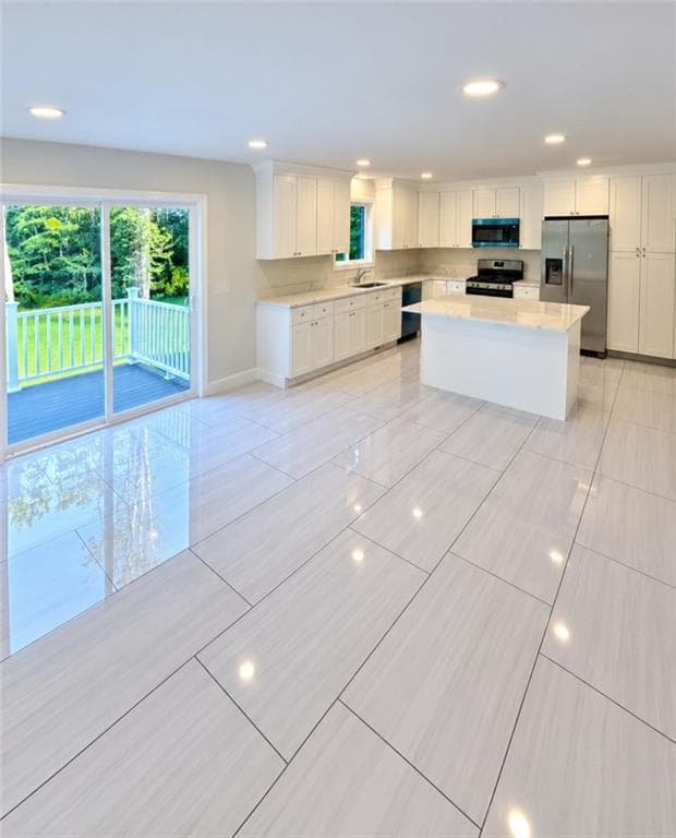 Single Family Residence at 7 Tyring Lane, Scituate, photo 4 of 49