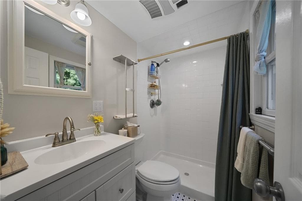 Single Family Residence at 76 Nautilus Street, Jamestown, photo 20 of 42