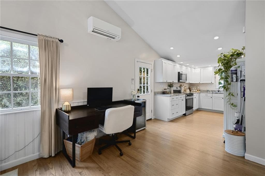 Single Family Residence at 76 Nautilus Street, Jamestown, photo 11 of 42