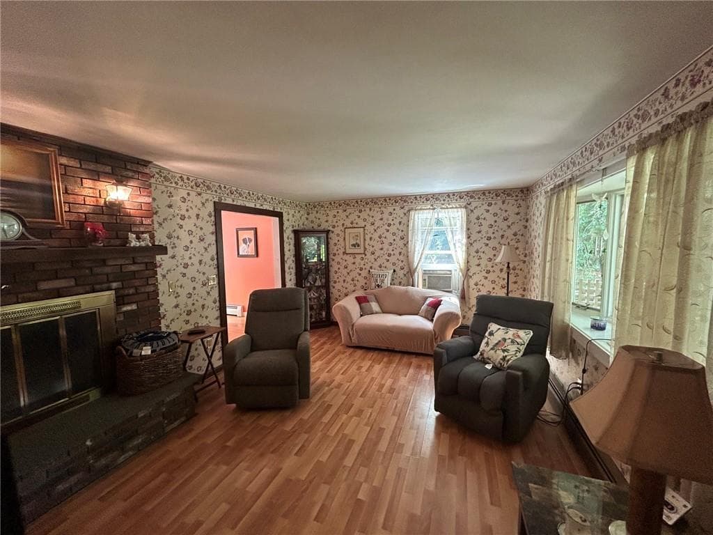 Single Family Residence at 49 Captains Circle, Tiverton, photo 19 of 50