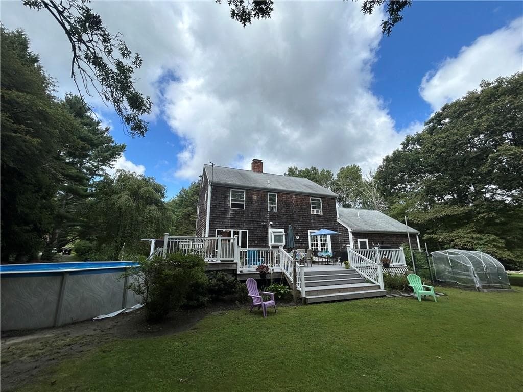 Single Family Residence at 49 Captains Circle, Tiverton, photo 8 of 50