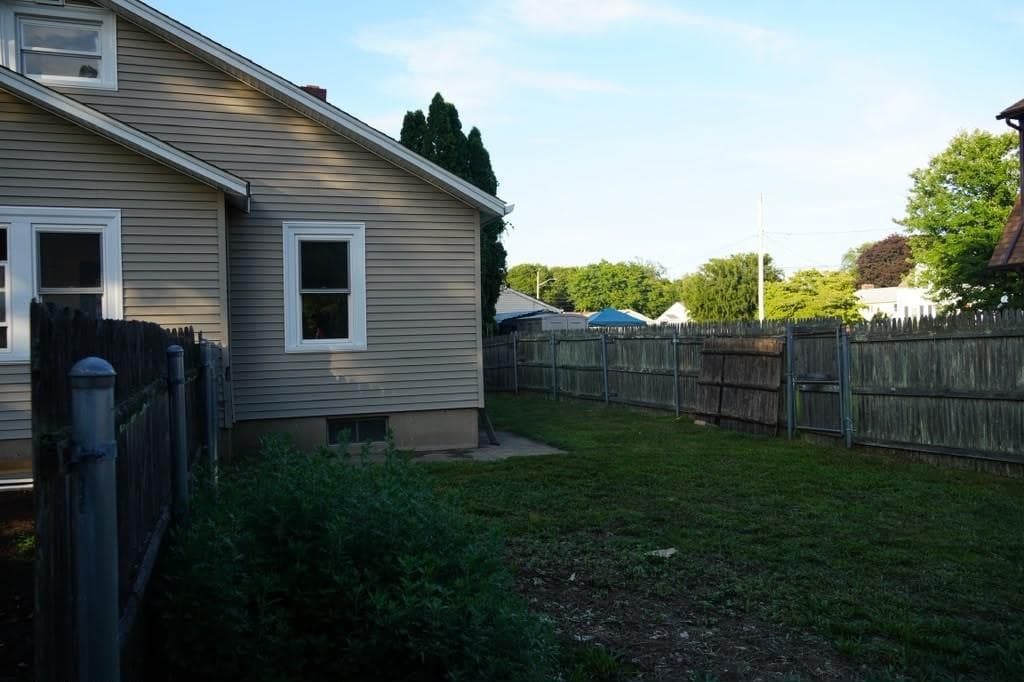 Single Family Residence at 9 Vineland Avenue, East Providence, photo 8 of 21