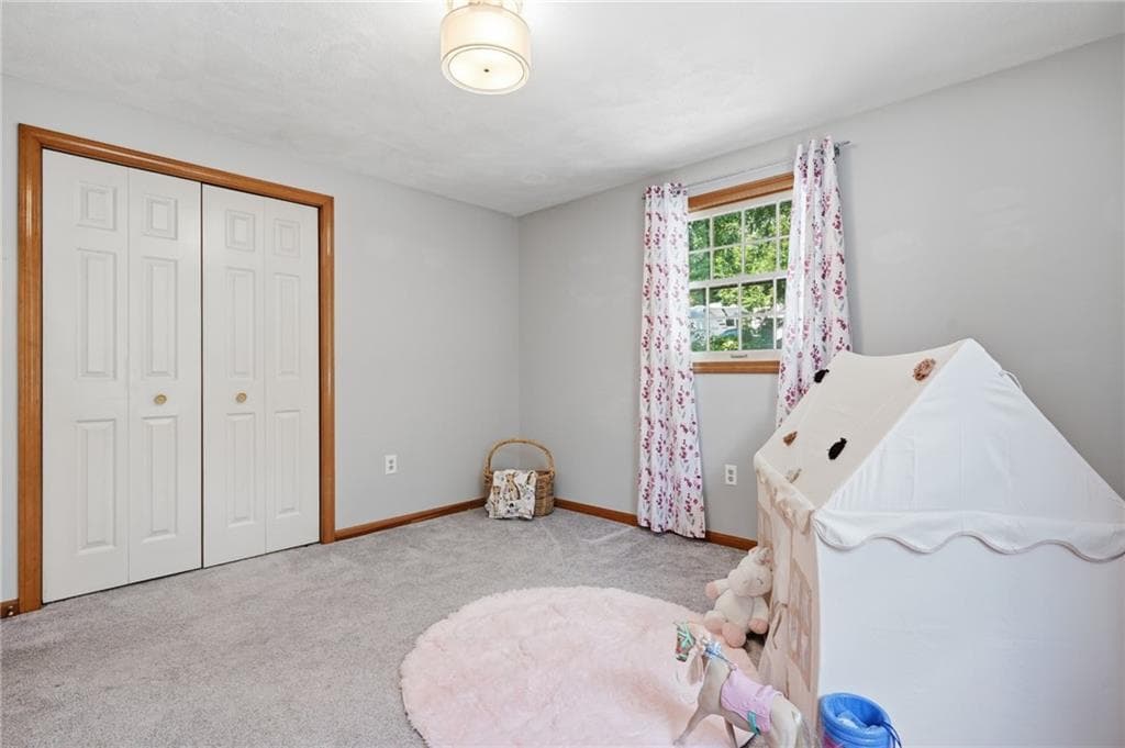 Single Family Residence at 12 View Street, Lincoln, photo 23 of 44