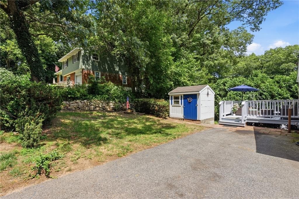 Single Family Residence at 12 View Street, Lincoln, photo 41 of 44