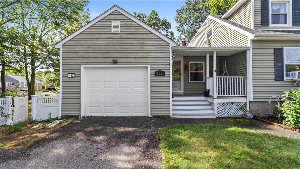 Single Family Residence at 132 Davis Avenue, Cranston, photo 3 of 40