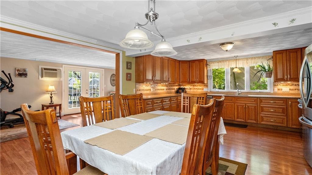 Single Family Residence at 132 Davis Avenue, Cranston, photo 14 of 40