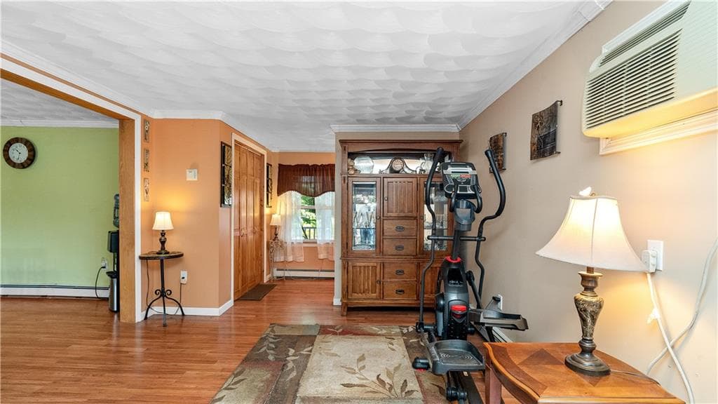 Single Family Residence at 132 Davis Avenue, Cranston, photo 21 of 40