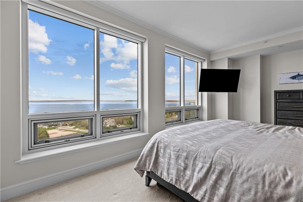 Condominium at 1 Tower Drive UNIT 1503, Portsmouth, photo 14 of 37