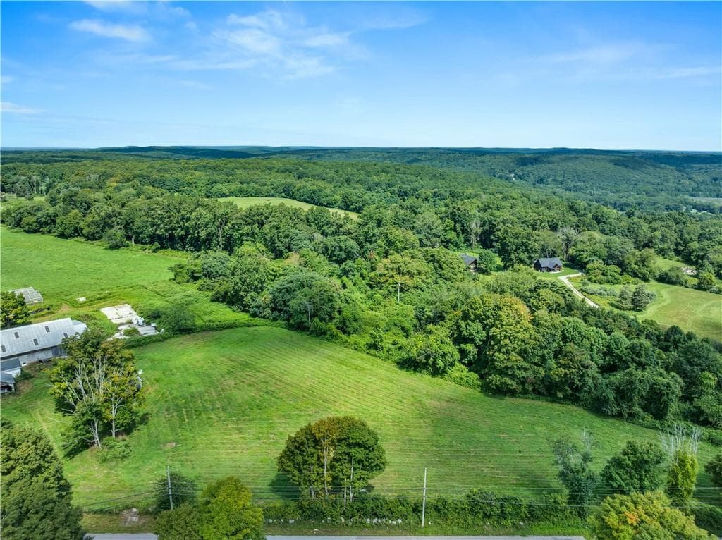 Unimproved Land at 114 Wintechog Hill Road, No Stonington, photo 4 of 4