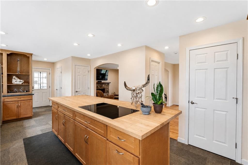 Single Family Residence at 91 A Wintechog Hill Road, No Stonington, photo 41 of 50