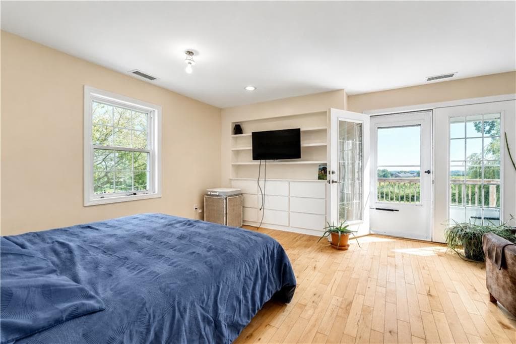 Single Family Residence at 91 A Wintechog Hill Road, No Stonington, photo 15 of 50