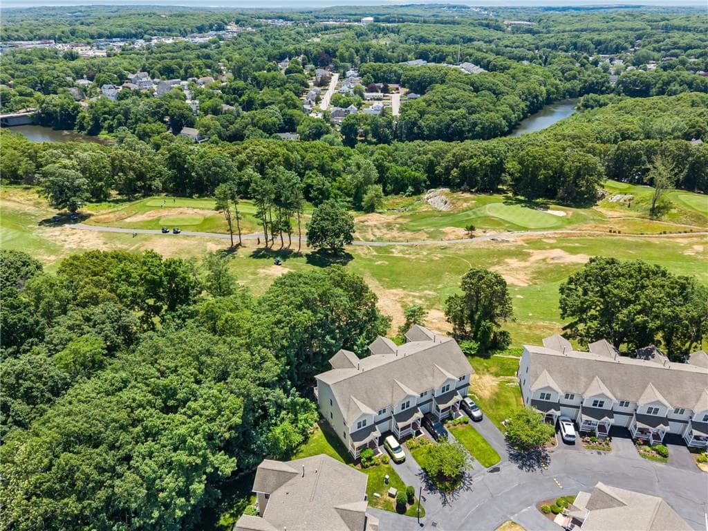 Condominium at 45 Silver Cup Circle, West Warwick, photo 6 of 48