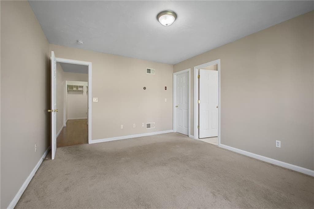 Condominium at 45 Silver Cup Circle, West Warwick, photo 13 of 48