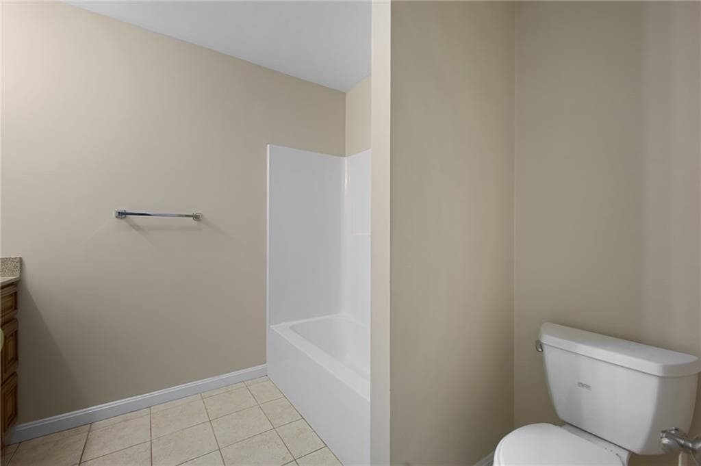 Condominium at 45 Silver Cup Circle, West Warwick, photo 19 of 48