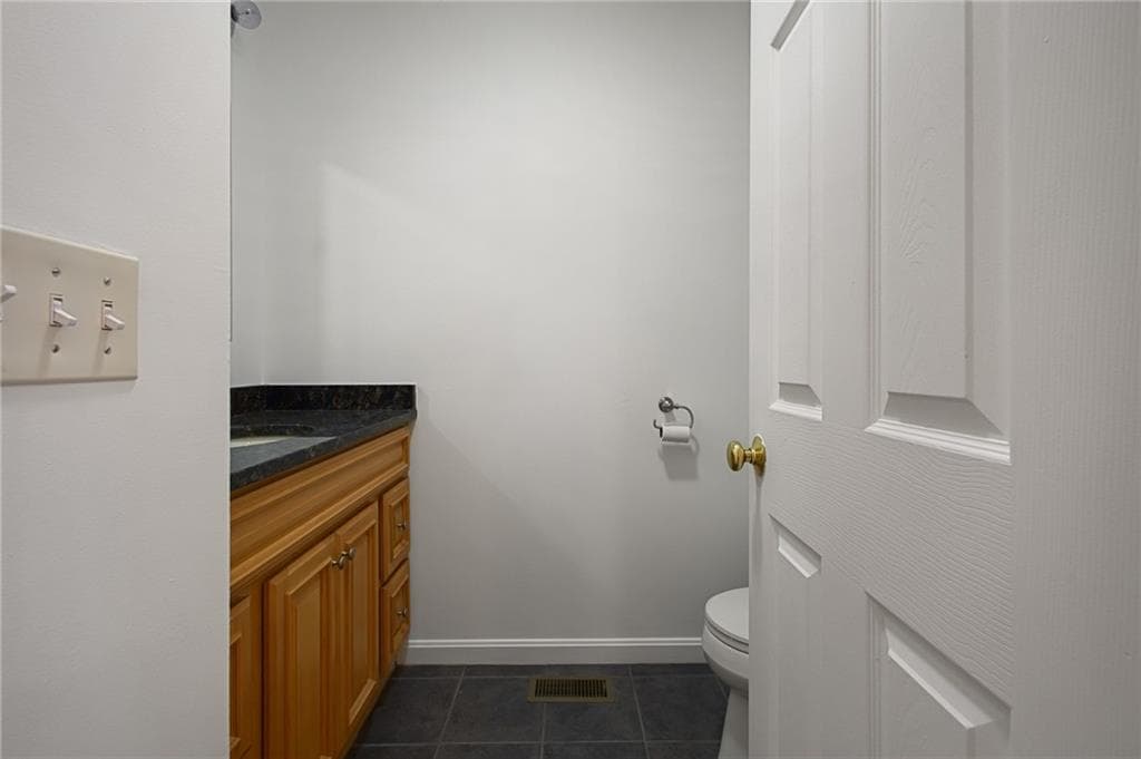 Condominium at 45 Silver Cup Circle, West Warwick, photo 31 of 48